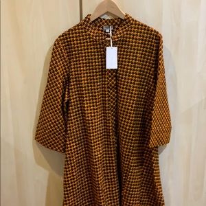 NWT Zuri Kenya “Scale Up” Long Sleeve Dress